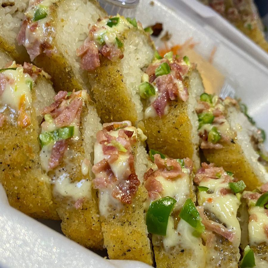 Sushi Bandera Roll