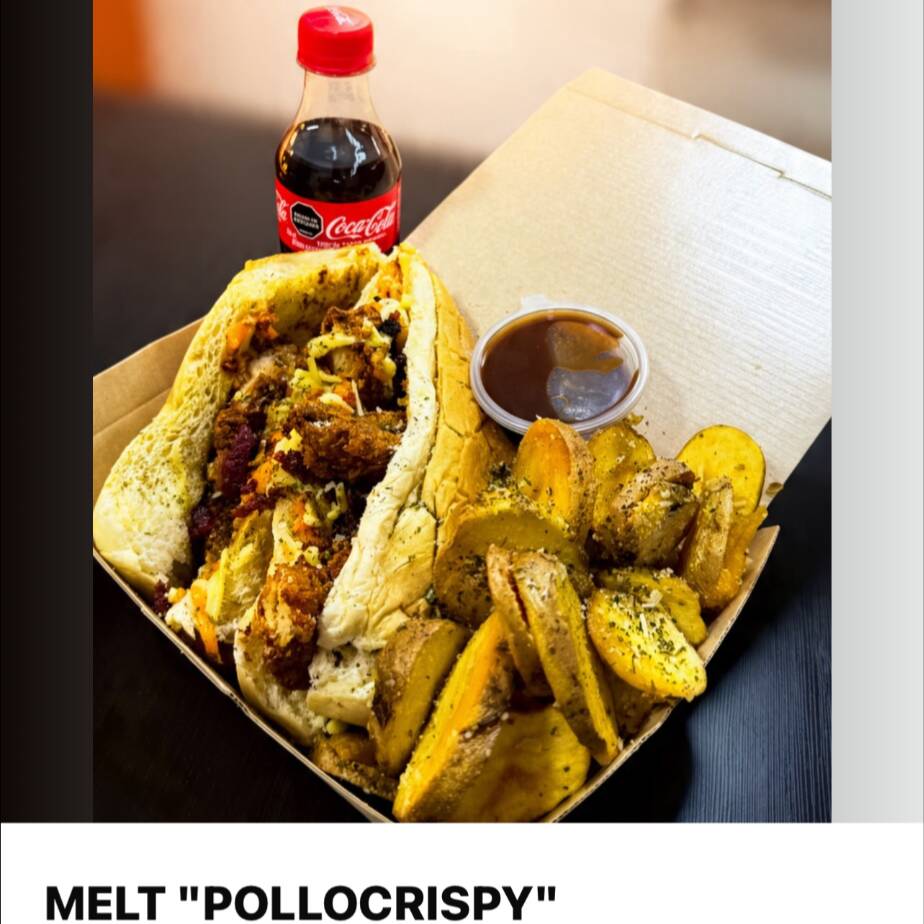 Combo MELT "PolloCrispy" + Papas + Gaseosa