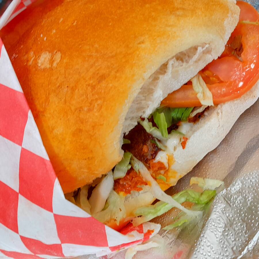LONCHE DE POLLO CON AGUACATE