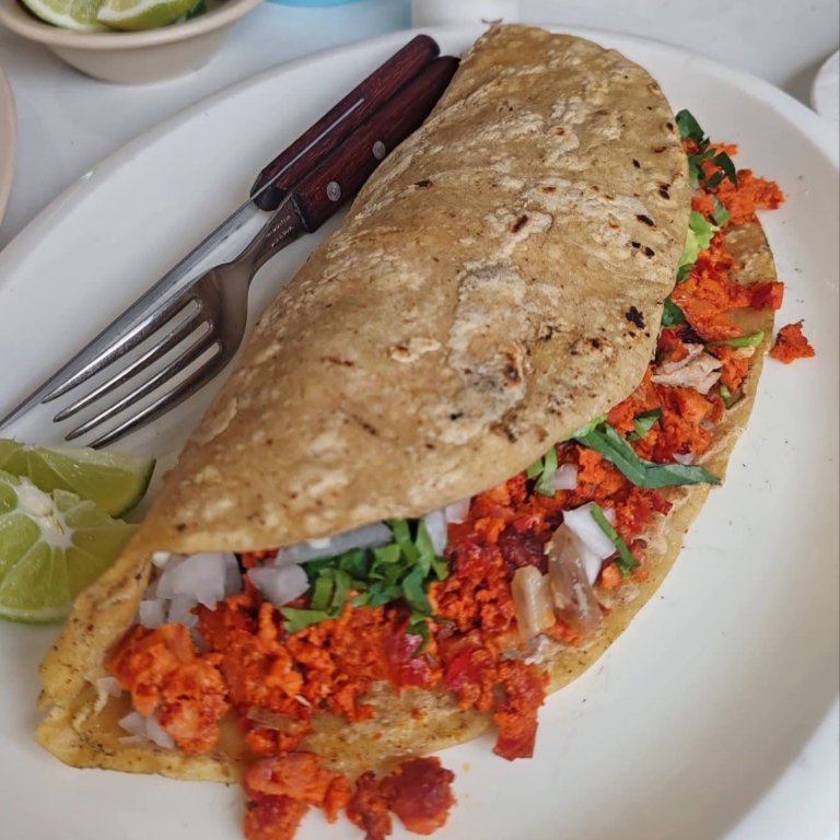 Quesadilla de longaniza