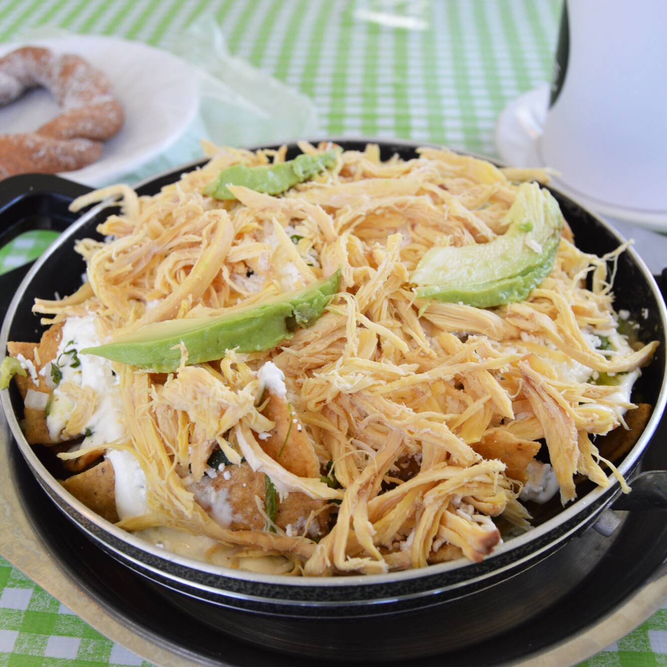 Chilaquiles con Pollo
