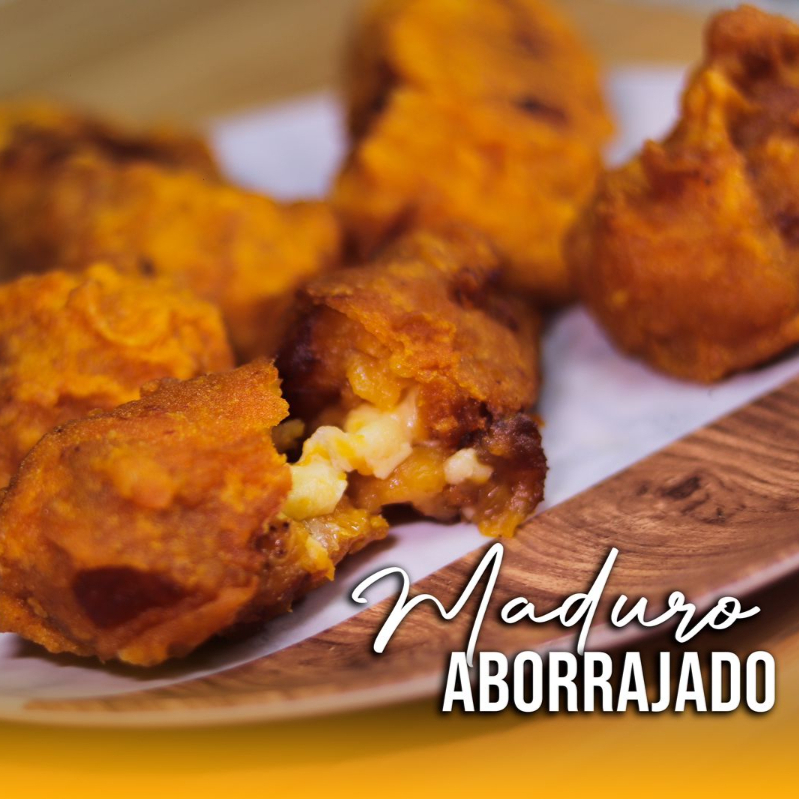 Combo Papa Rellena + Aborrajado + Gaseosa