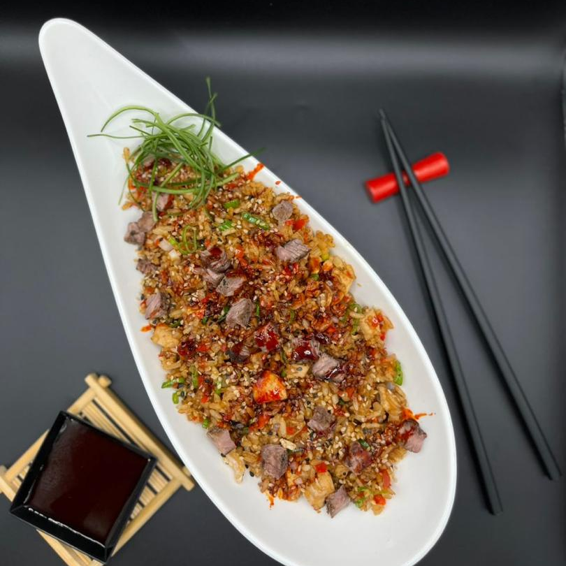 Arroz Yakimeshi