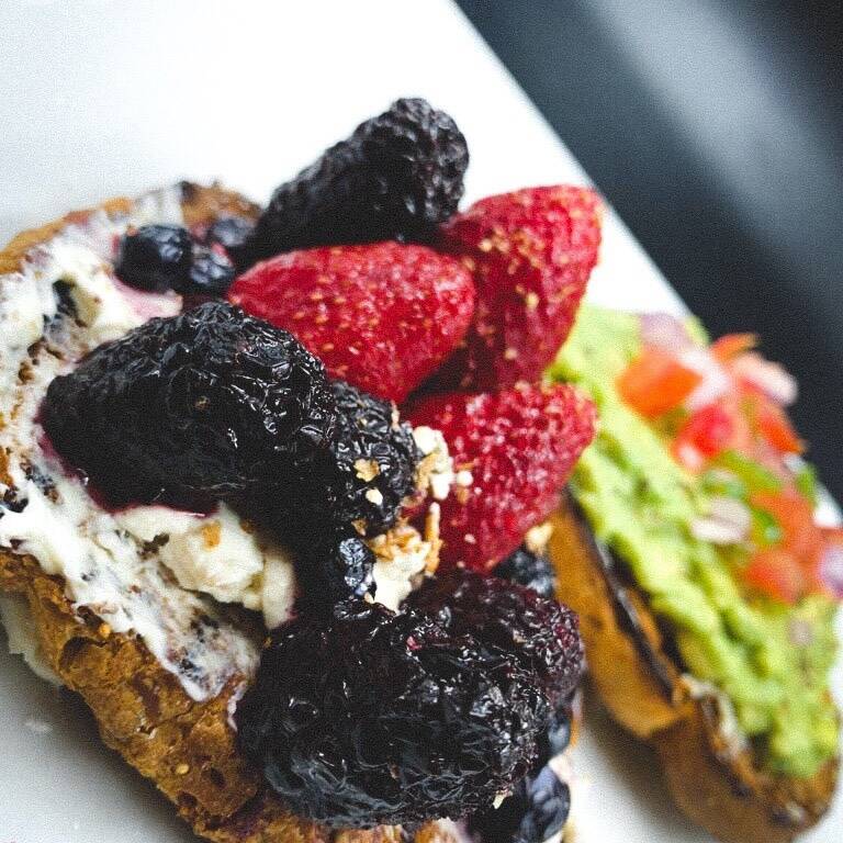 Tostado de Frutos Rojos Dulce