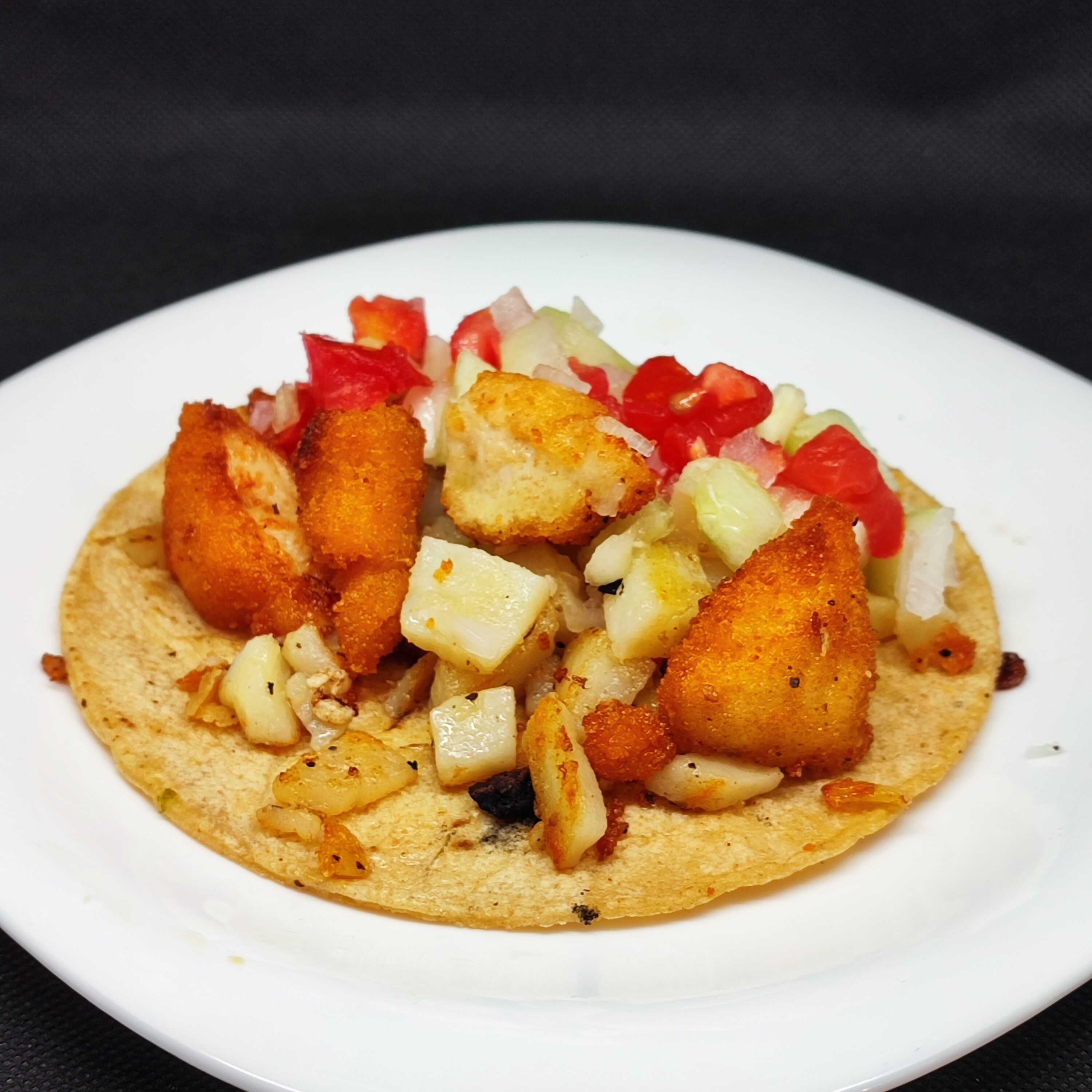 Taco de Pollo Empanizado