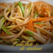 Pasta thai de verduras