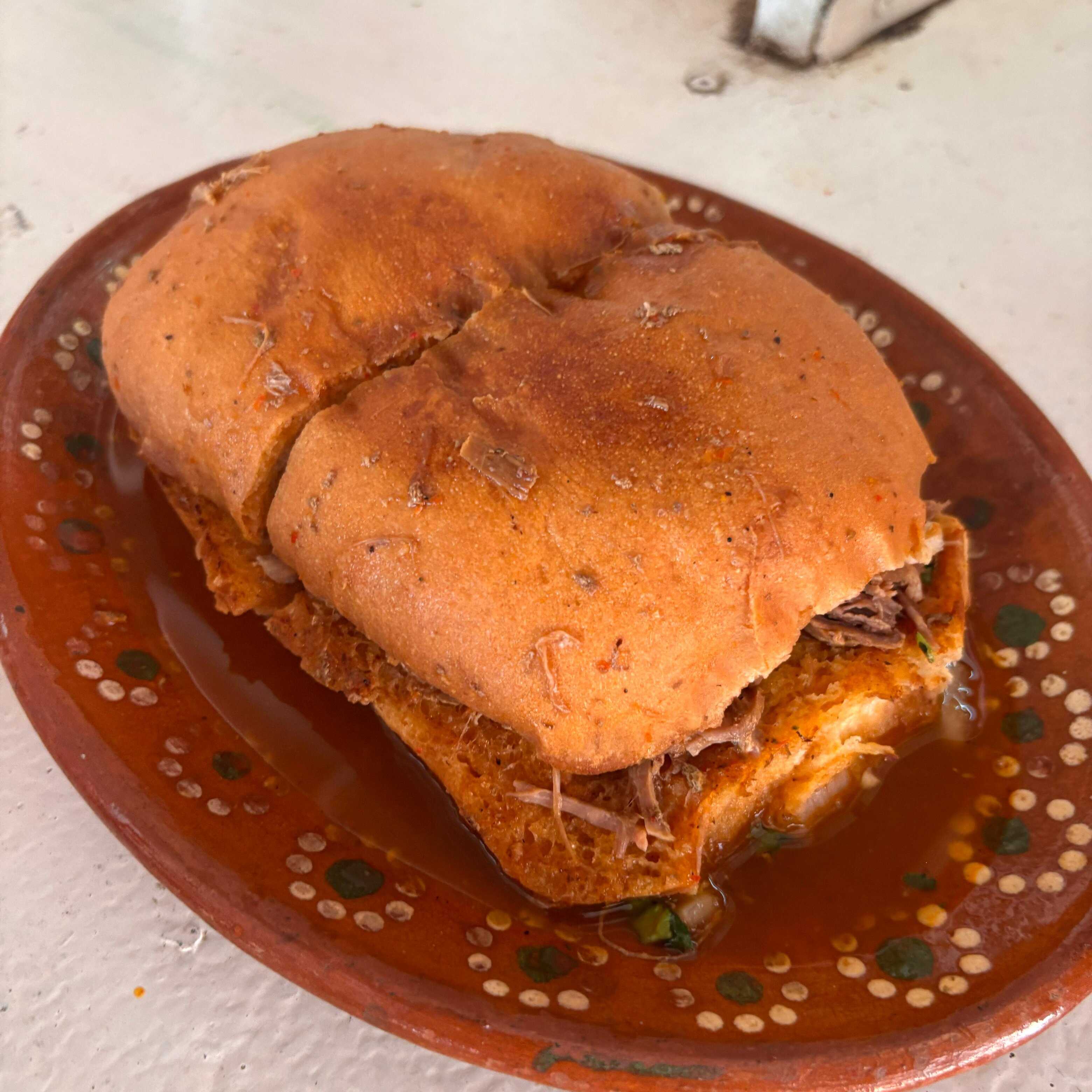 Torta Ahogada de Birria