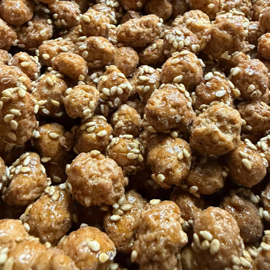 Cacahuate Garampiñado con Ajonjolí