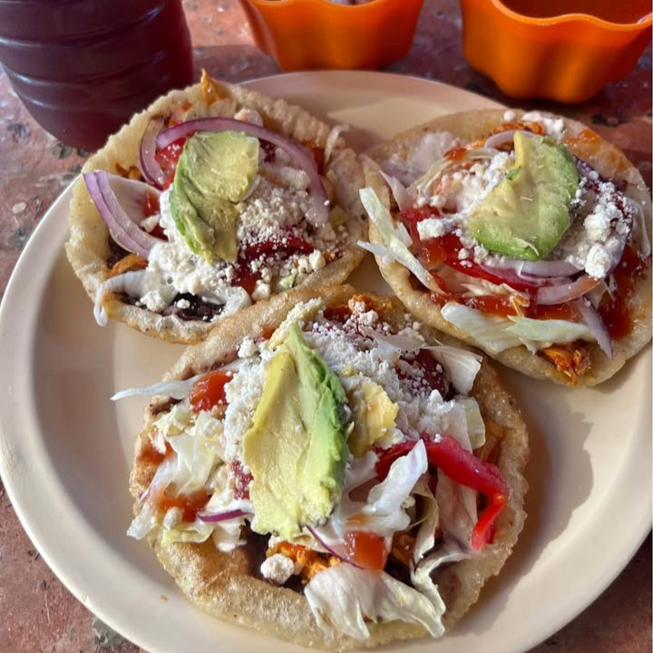 Salbutes de Carne Molida por Pieza