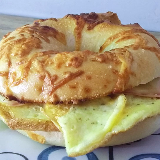 Bagel de Huevo