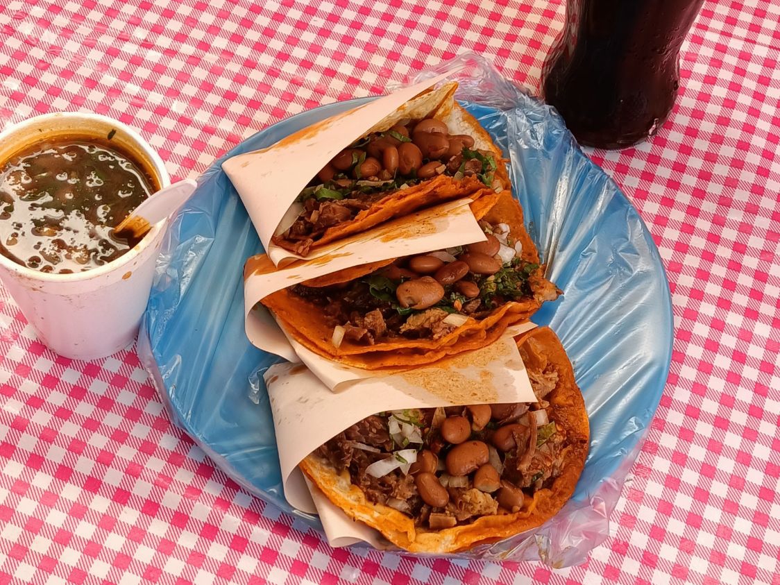 Combos 3 Tacos + Soda + Consome