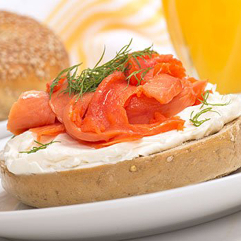 BRUSCHETTA DE SALMÓN