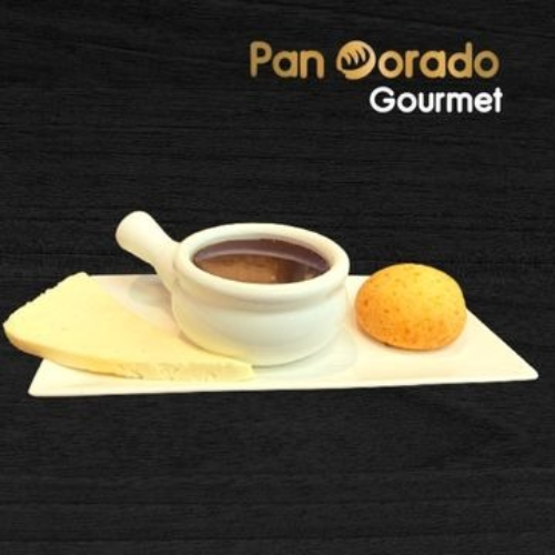 Aguapanela, Queso y Almojabana