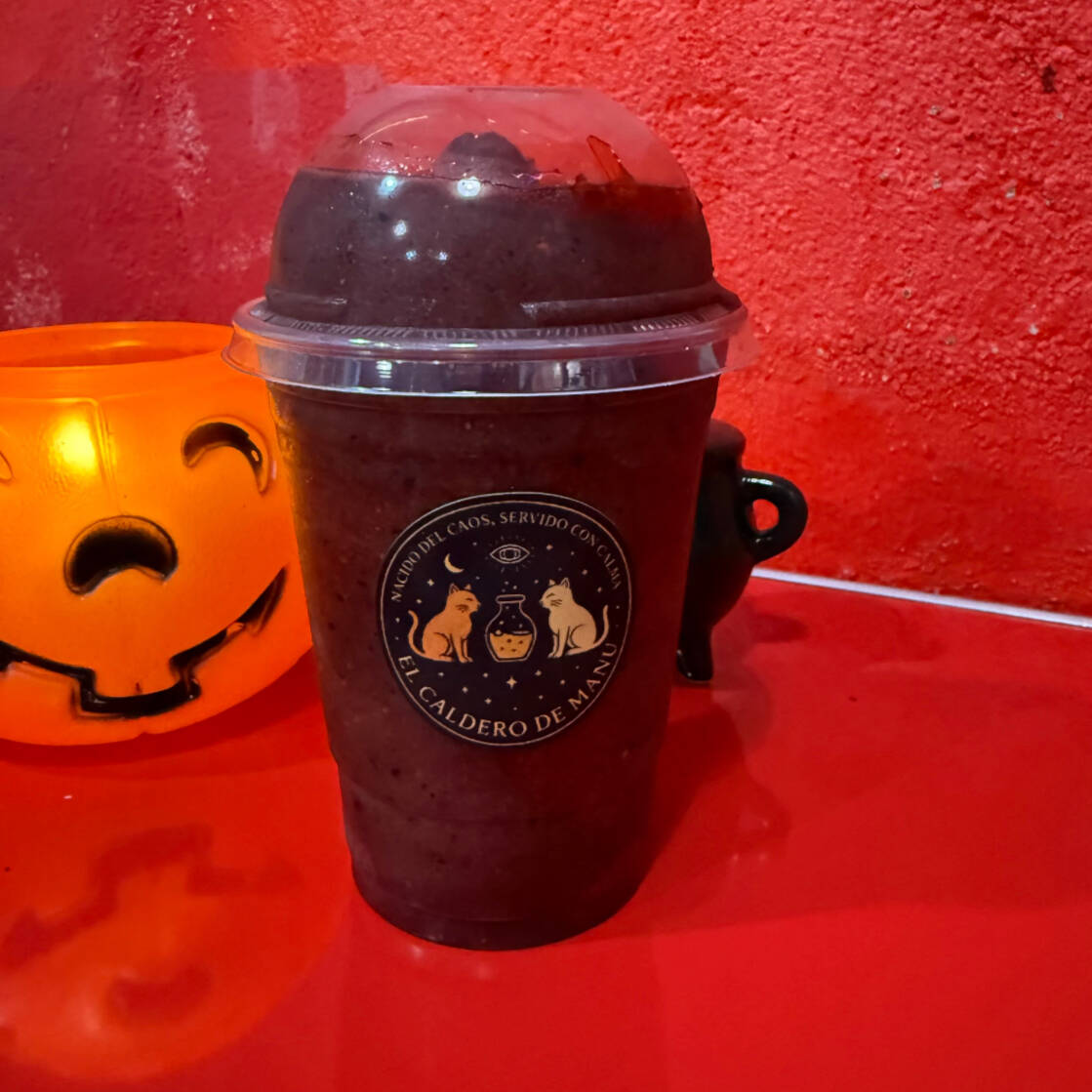 Trolebús Frutos Rojos