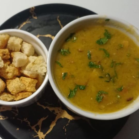 caldo de ervilha com bacon e calabresa uma explosão de sabores