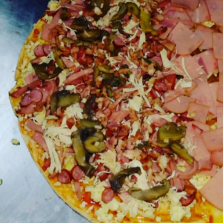 Pizza super Antioqueña