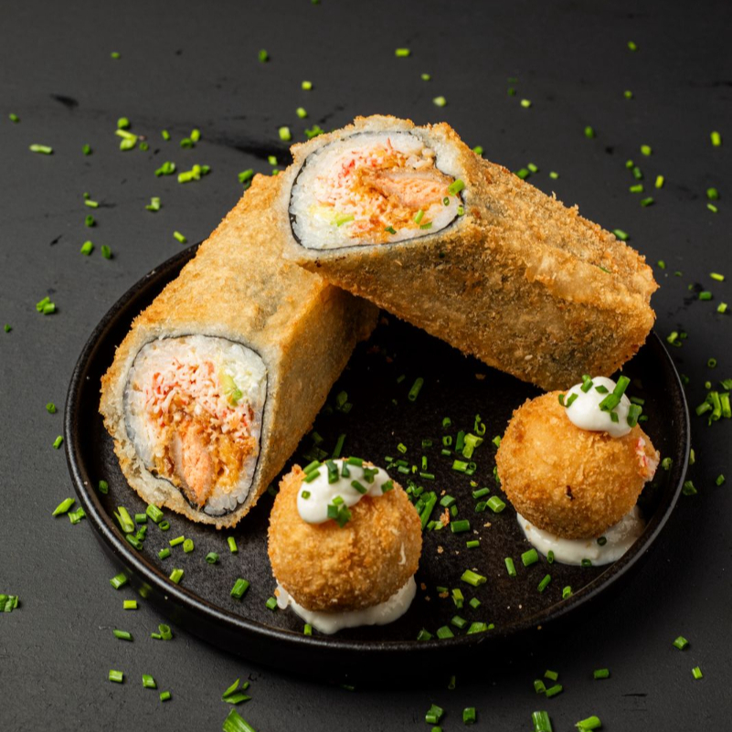 Sushi Burrito + 2 Croquetas