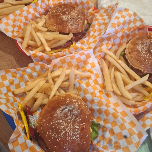 Hamburguesa Tocino