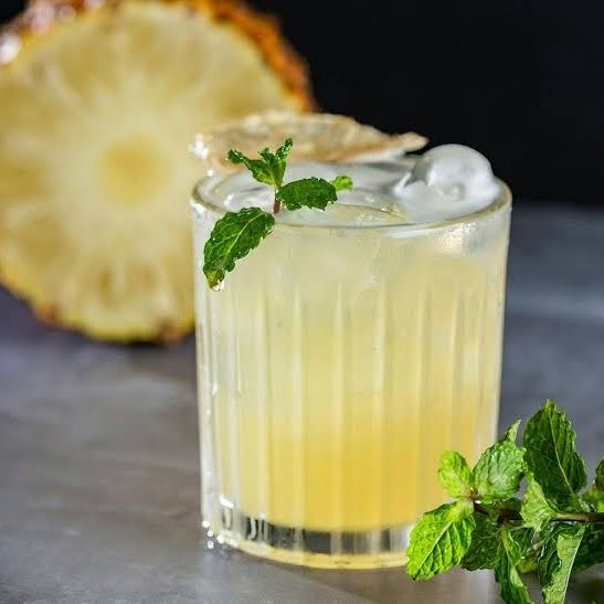Piña Fresh