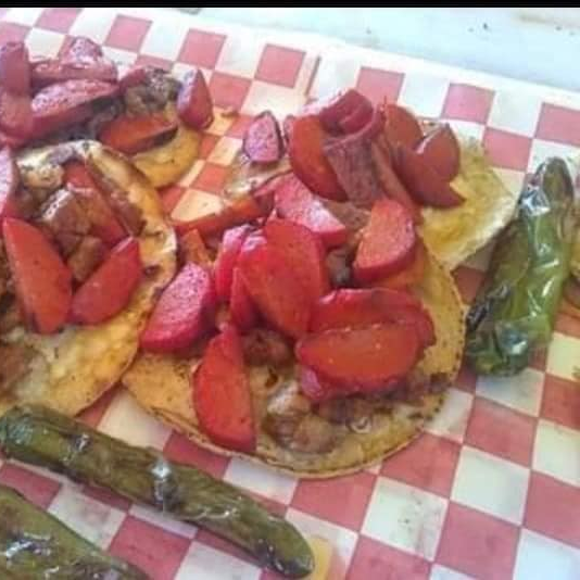 Volcán(RES,CERDO,SALCHICHA O CHORIZO)