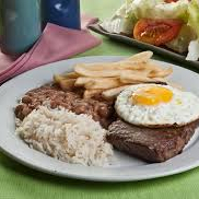 Acompanha arroz, feijão, fritas, salada e ovo