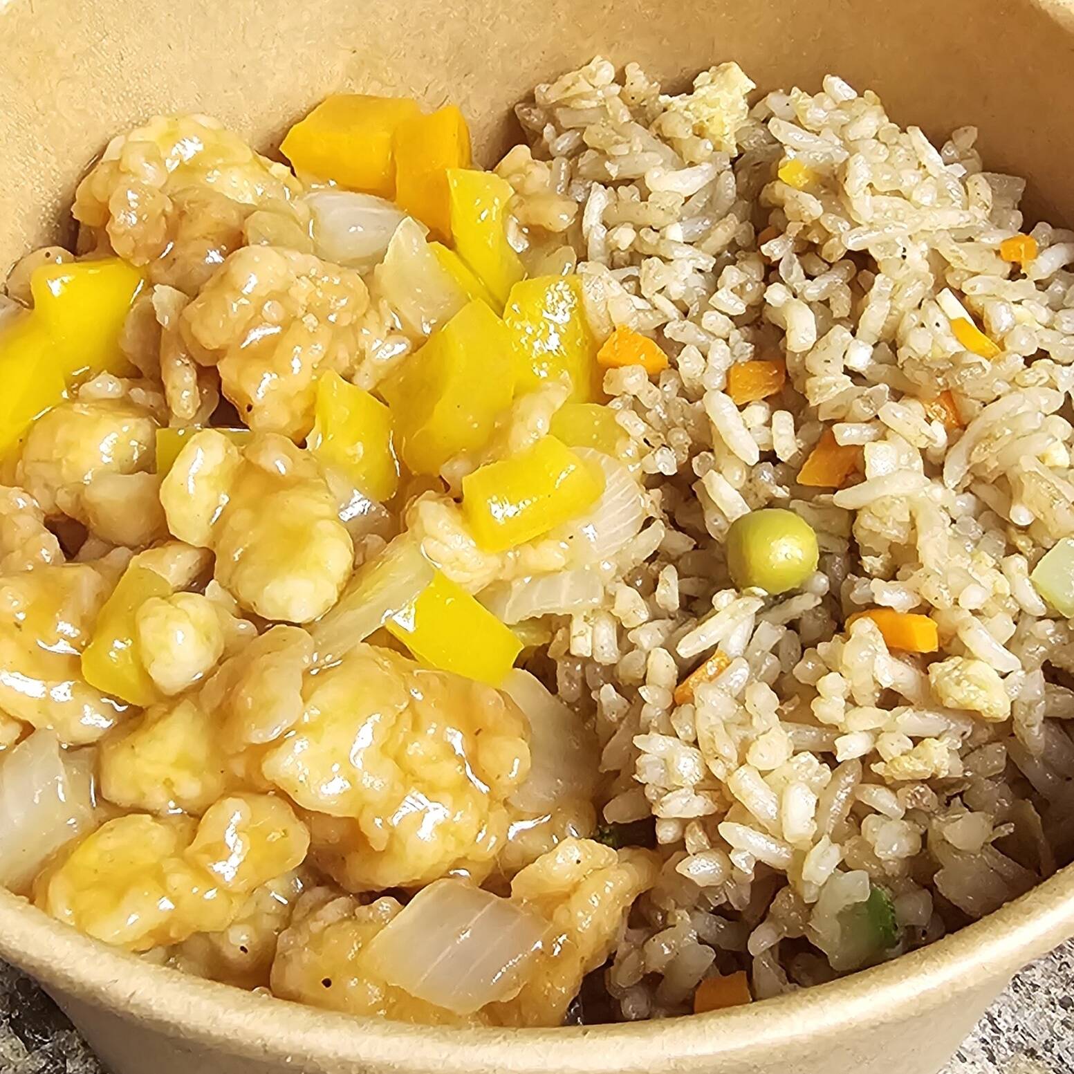 Pollo a la Naranja + Arroz Frito