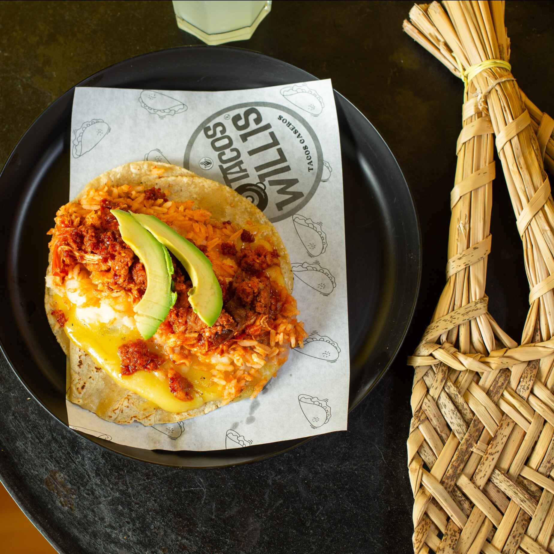 Taco de Tinga de Pollo al Chipotle