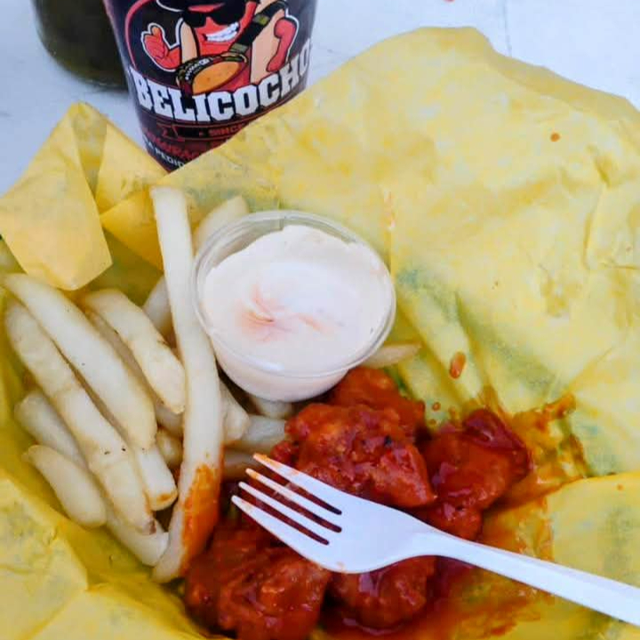 1/2 Orden de boneless