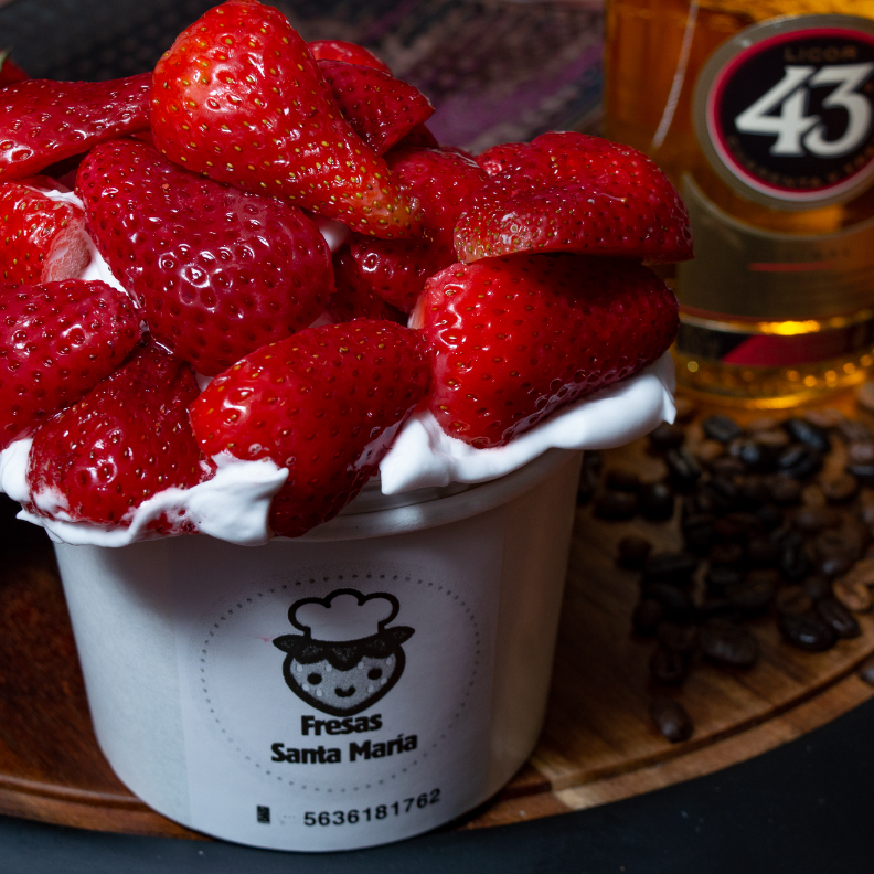 Fresas con Crema de la Casa 🍓✨ Sabor Car@jillo