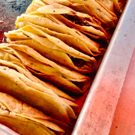 3 Tacos Dorados Mas Agua
