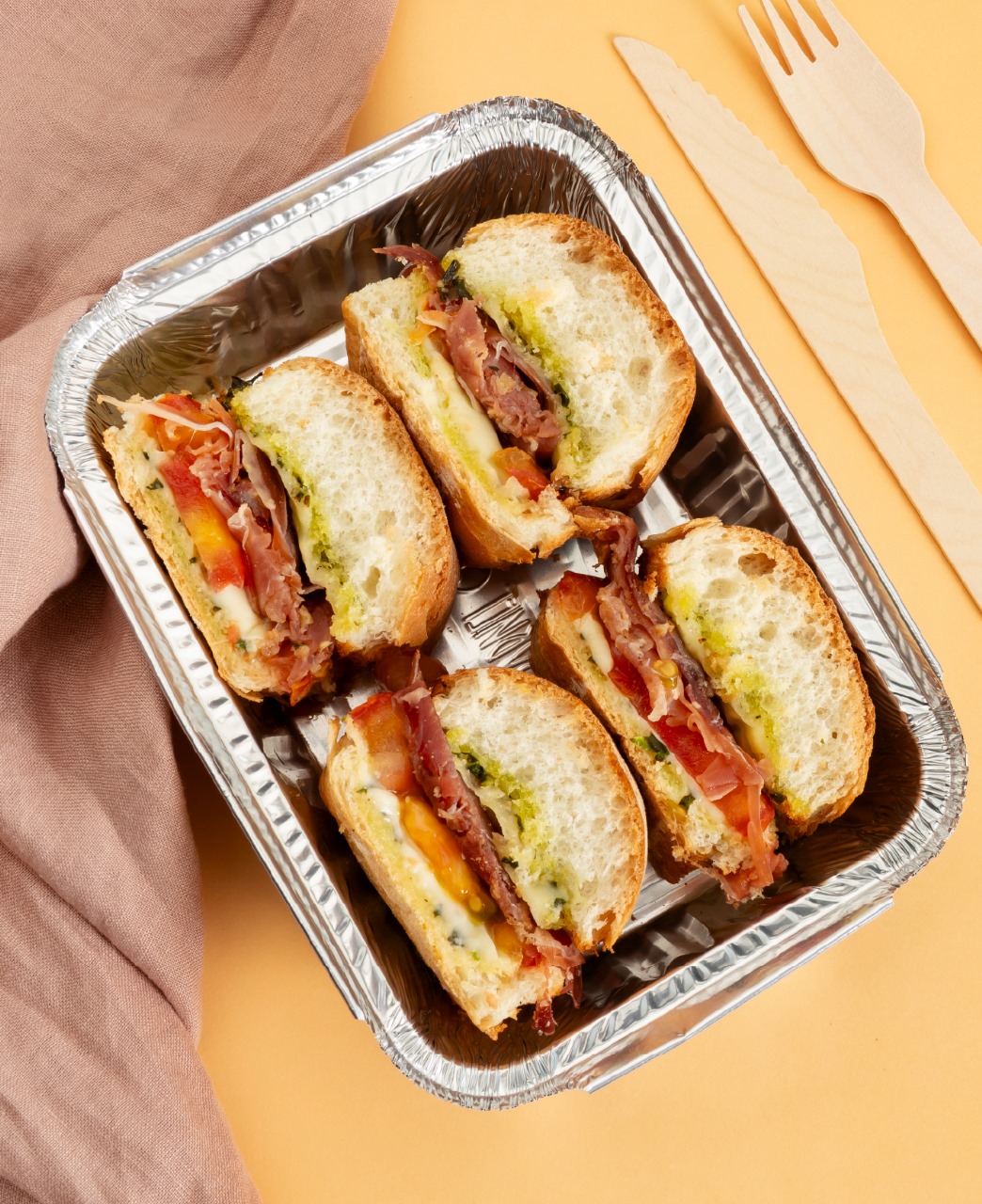 Sandwiche Serrano y Mozzarella