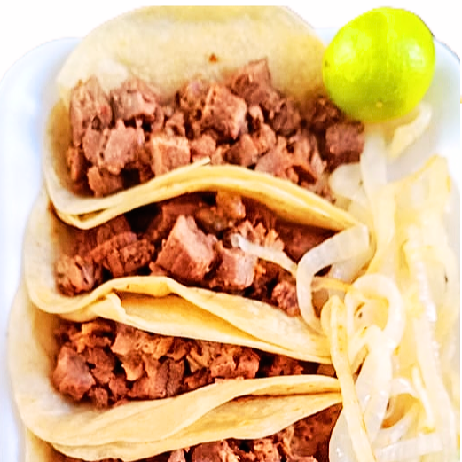 Tacos de Bistec con Queso