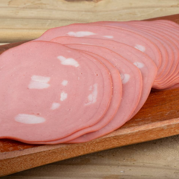 Mortadela Ouro Perdigão Defumada em Promoção! Sabor premium, qualidade garantida e preço especial que você não pode perder.