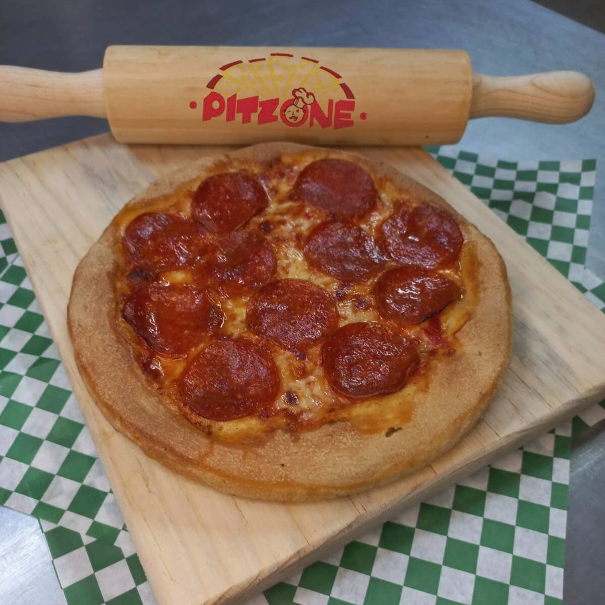 Pizza Mediana Pepperoni