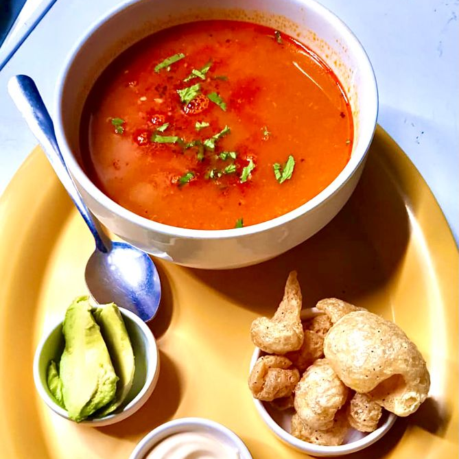 Sopa azteca keto