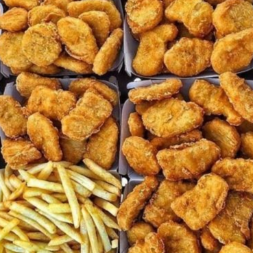 Nuggets + papas