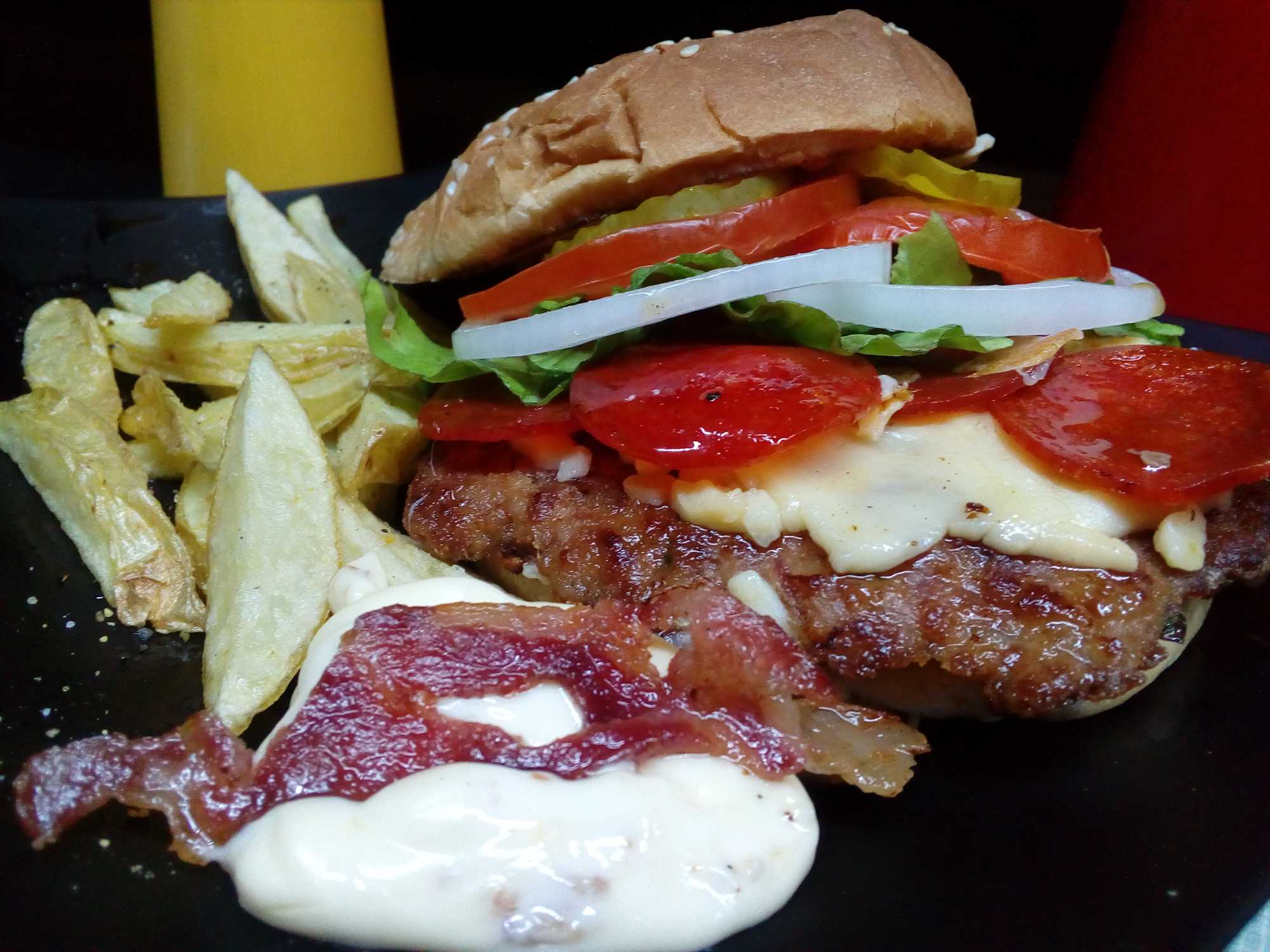 COMBO TRIPLE TEXANA + CHORIBURGUER + HAWAIANA