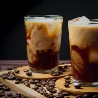 CAFE FRIO