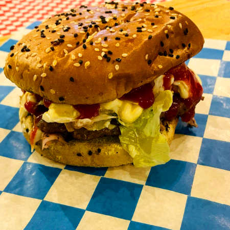 HAMBURGUESA CLASICA