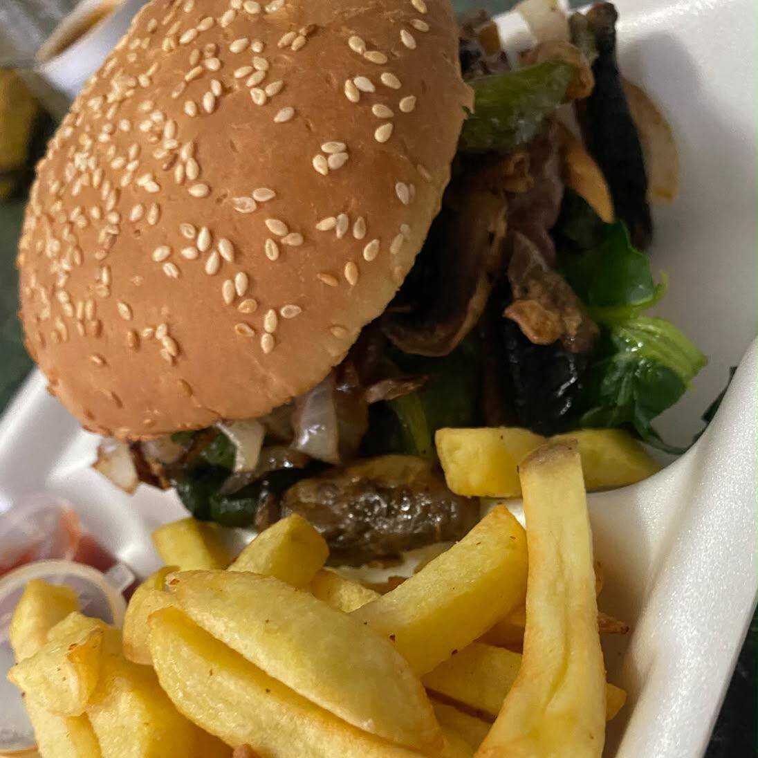 Brunchela Ranchera con Papas