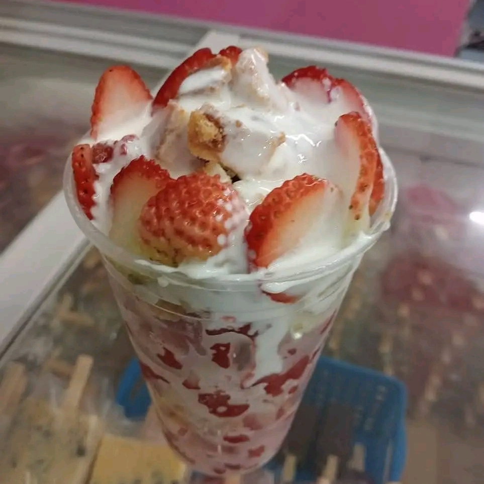 Fresas con Crema Y Pay