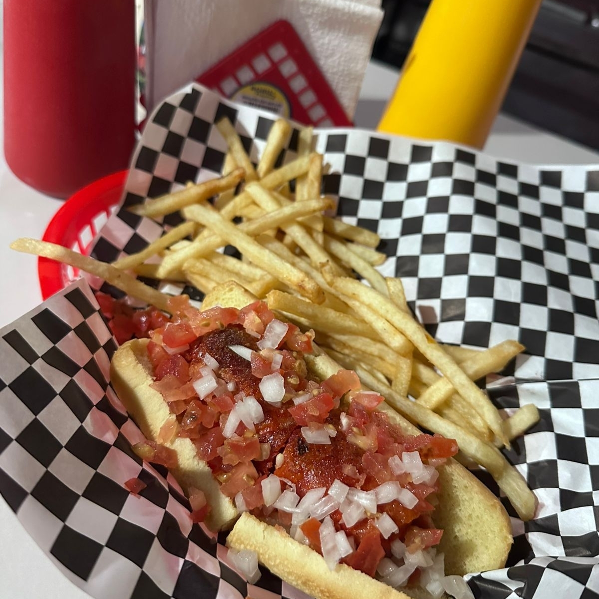 HOT-DOG EL VIEJO LOBO