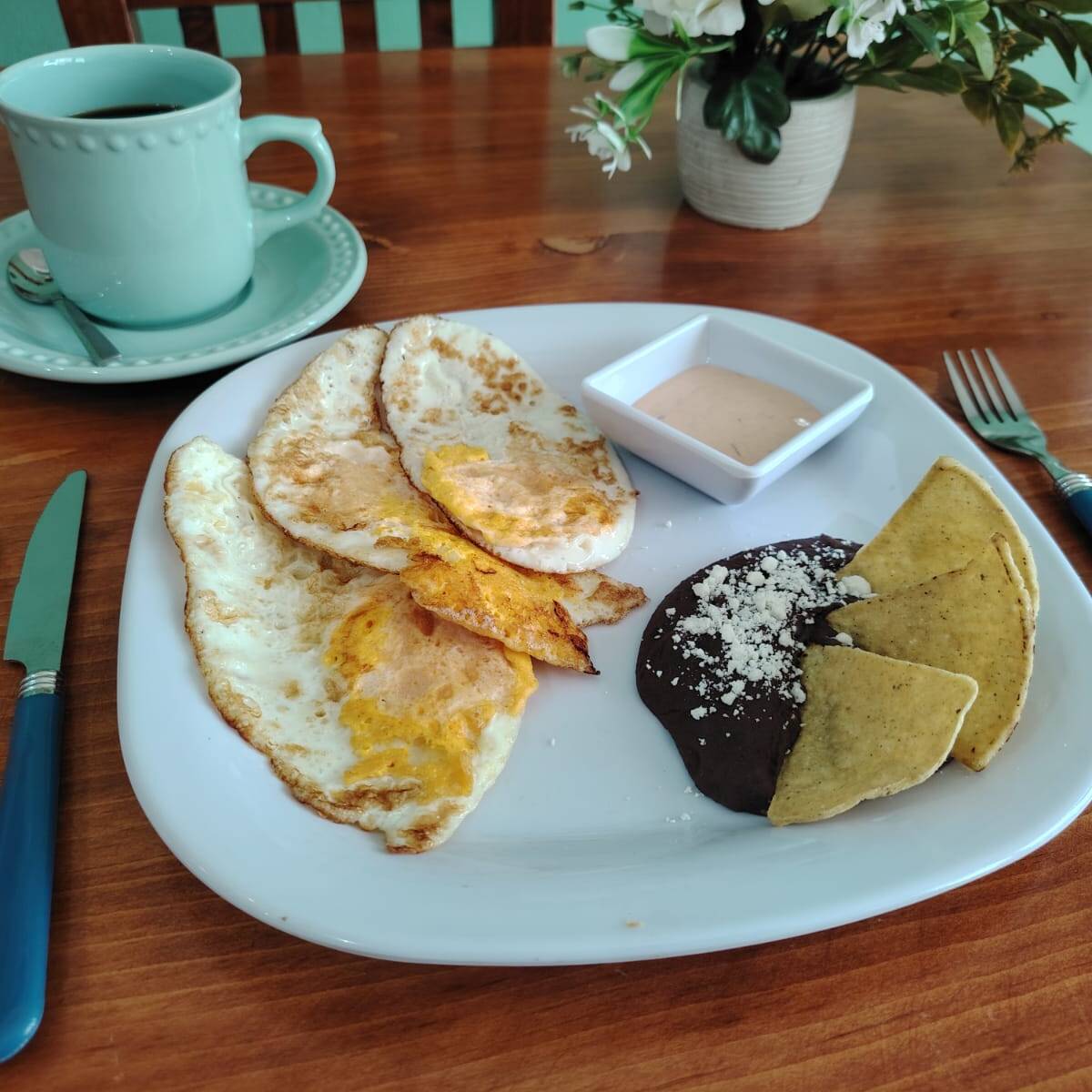 3 Huevos Estrellados
