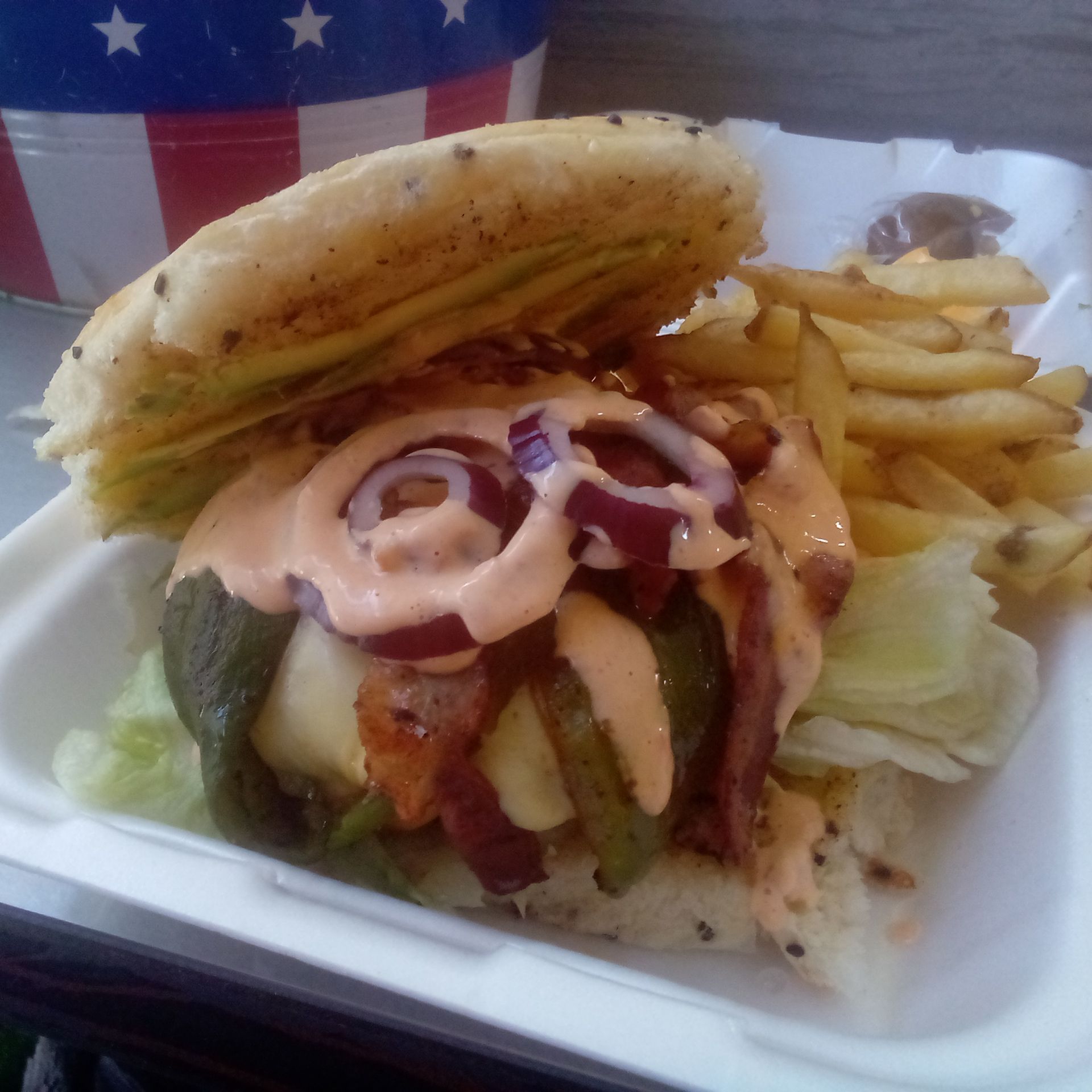 Hamburguesa Especial + Refresco