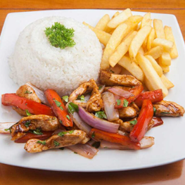 Pollo Saltado