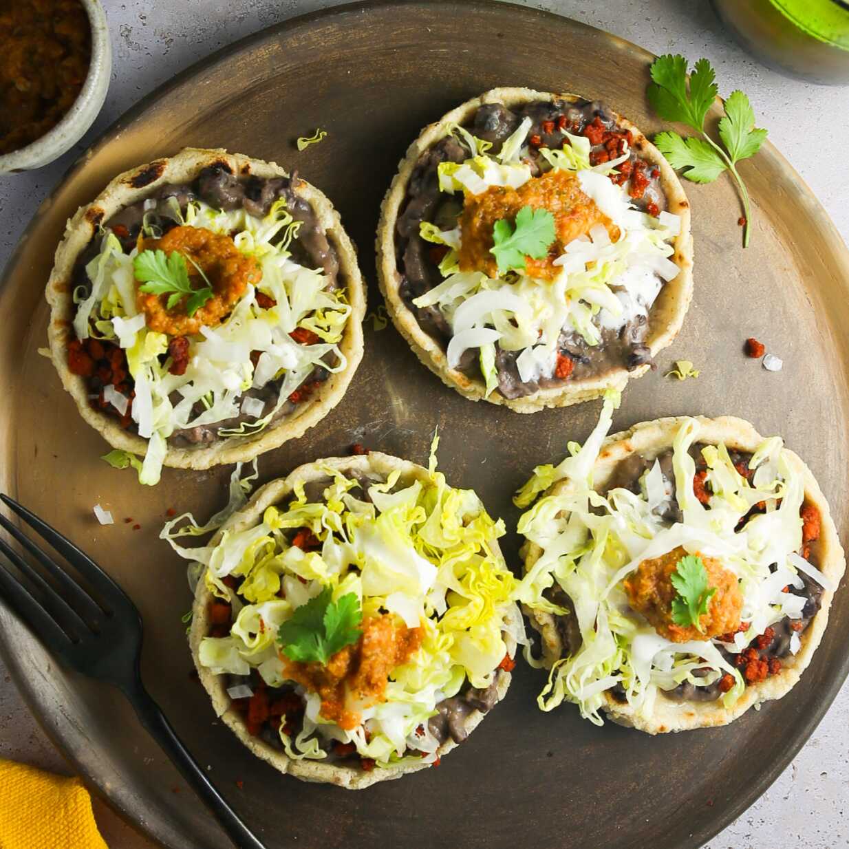Sopes Mexicanos