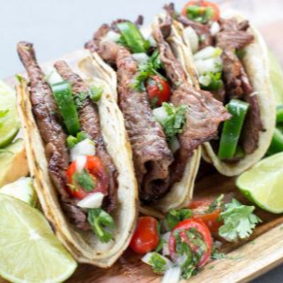 3 Tacos de arrachera