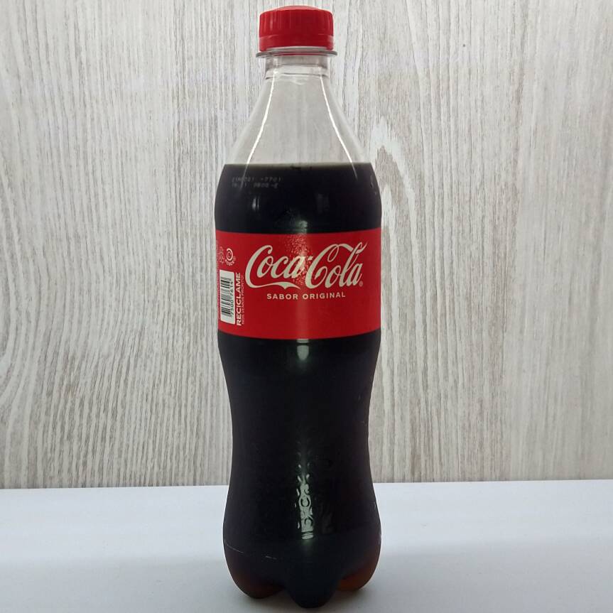 Coca-Cola Regular 600ml.