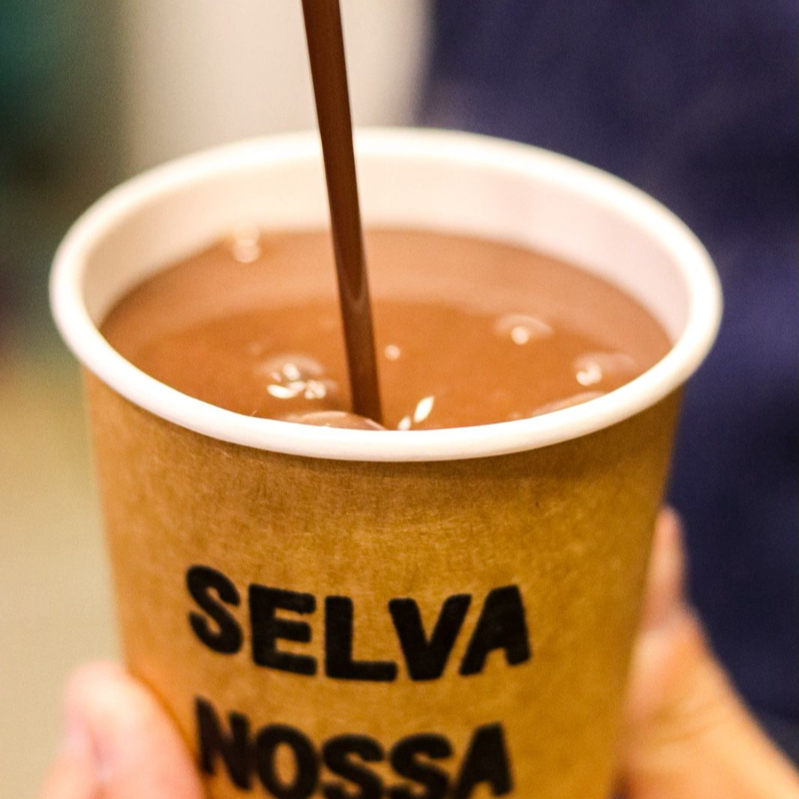 "Se a gente não vai ""Pras Europa"" ela vem até nós! Heheh - Chocolate Europeu de verdade, bem cremoso e beeeem quente!! (tamanho: 260ml)"