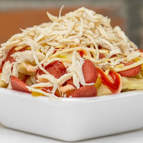 SALCHIPAPA PERSONAL CON POLLO+GASEOSA 500ML